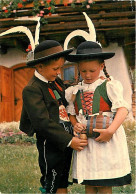 Enfants - Image - Scènes Et Paysages - Enfant Qui Sert à Boire - Folklore Autrichien - CPM - Voir Scans Recto-Verso - Scenes & Landscapes