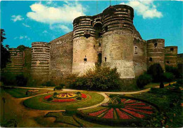 49 - Angers - Le Château Et Les Jardins - Fleurs - CPM - Voir Scans Recto-Verso - Angers