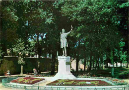 40 - Dax - Les Jardins Des Arènes Avec La Statue Du Lieutenant Aviateur Maurice Boyau - CPM - Voir Scans Recto-Verso - Dax