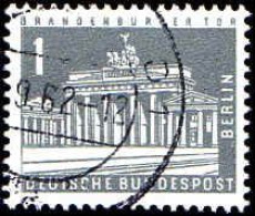 Berlin Poste Obl Yv:125a Mi:140y Brandenburger Tor (TB Cachet Rond) - Usati