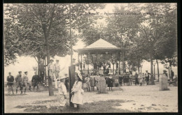 CPA Fumel, Promenade De L`Esplanade Et Kiosque  - Other & Unclassified