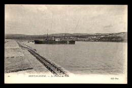 ALGERIE - MOSTAGANEM - LE PORT ET LA VILLE - Mostaganem