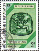 Nle-Calédonie Poste Obl Yv: 382 Mi:520 Musée De Nouméa Oreiller De Bois (Beau Cachet Rond) - Oblitérés