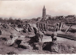 17 - Charente Maritime -  SAINTES - Les Arenes - Au Fond Saint Eutrope - Saintes