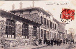 92 - Hauts De Seine -  MALAKOFF -  Les Nouvelles Ecoles - Animée - Malakoff