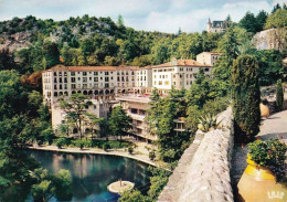 66 - Pyrenees Orientales - MOLITG Les BAINS - Le Grand Hotel Et L Etablissement Thermal - Autres & Non Classés