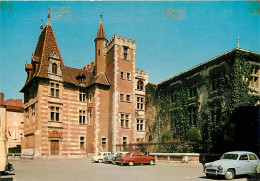 Automobiles - Agen - Le Musée Et L'Hôtel De Ville - Carte Neuve - CPM - Voir Scans Recto-Verso - Toerisme