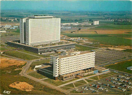 14 - Caen - Le Centre François Baclesse Et Le Centre Hospitalier Universitaire - Vue Aérienne - CPM - Voir Scans Recto-V - Caen