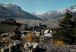 05 - Briançon - La Citadelle, La Vieille Ville, La Vallée De La Durance Et Les Montagnes De L'Oisans - CPM - Voir Scans  - Briancon