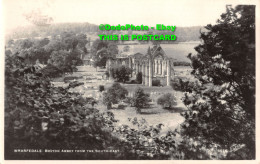 R454369 Wharfedale. Bolton Abbey From The South East. Walter Scott. RP. 1952 - Welt