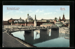 AK Moscou, Pont Moscovoretzky, Vue Du Kremlin  - Rusland