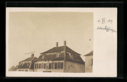 Foto-AK Ober-Bessingen, Zeppelin Luftschiff Am Himmel über Dem Ort  - Zeppeline