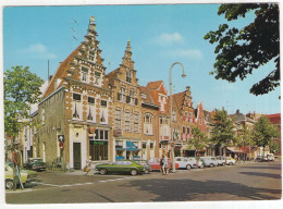 Haarlem: FORD CAPRI, ESCORT, CITROËN DS,  AUSTIN MINI, VW 1200 KÄFER/COX - Gedempte Oude Gracht - (Nederland/Holland) - Toerisme