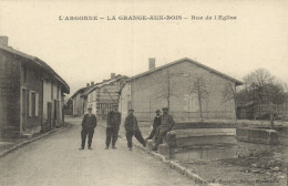 La Grange Aux Bois - Rue De L'église - Autres & Non Classés