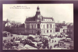 28 - DREUX - PLACE METEZEAN - JOUR De MARCHÉ -  ANIMÉE - - Dreux