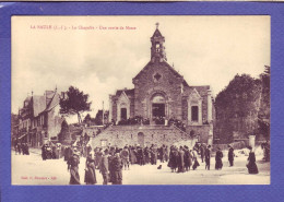 44 - LA BAULE - CHAPELLE - SORTIE DE MESSE - ANIMÉE - - La Baule-Escoublac