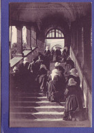 56 - SAINTE ANNE D'AURAY - PELERINAGE SCALA SANCTA - PELERINS GRAVISSANT à GENOUX LES MARCHES - ANIMEE -  - Sainte Anne D'Auray