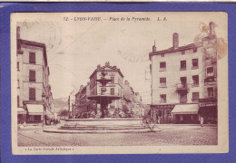 69 - LYON - VAISE - PLACE De La PYRAMIDE - MAGASIN CAFÉ - TABAC - PHARMACIE -  - Lyon 9