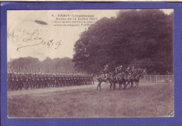 75 - PARIS 16 éme - LONGCHAMP - REVUE DU 14 JUILLET 1907 - ARRIVÉE DU DIRIGEABLE """" PATRIE """" -   - Paris (16)