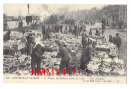 CPA (Repro) - BOULOGNE-SUR-MER - Le Triage Du Poisson, Avant La Criée ( Bien Animé ) - Texte Au Dos - Boulogne Sur Mer