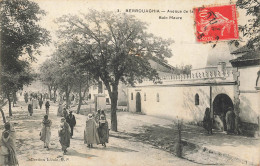 Berrouaghia , Algerie * Avenue De La ... , Bain Maure * éthnique Ethnic Ethno - Autres & Non Classés