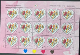 2024 Tunisie Tunisia Fête Mère Mother Day Heart Rose Odd Shaped Stamp Full Sheet - Autres & Non Classés