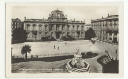 34/ CPSM - Montpellier - La Place De La Préfecture - Montpellier