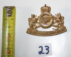 C23 Militaria - Insigne Artillerie Belge - Collection - Armée - - Army