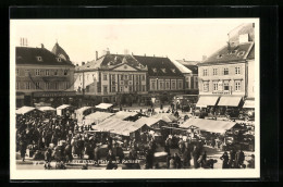 AK Wr.-Neustadt, Platz Mit Rathaus  - Other & Unclassified