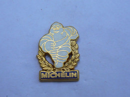 Pins ARTHUS BERTRAND MICHELIN - Arthus Bertrand