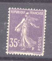 France  :  Yv  136  *     ,    N2 - 1906-38 Säerin, Untergrund Glatt