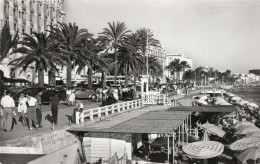 - 06 - CANNES. - Le Boulevard De La Croisette - Scan Verso - - Cannes