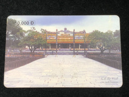 Vietnam This Is A Vietnamese Cardphone Card From 2001 And 2005(co Do Hue- 50 000dong)-1pcs - Vietnam