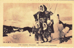 Canada - Alaska - Aux Glaces Polaires -  Heureuse Maman Esquimaude - Unclassified