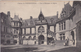 60491 01 151#0 - PIERREFONDS * - CHÂTEAU - COUR D'HONNEUR, LE BEFFROI - Pierrefonds