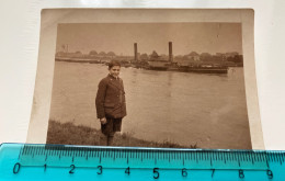 REAL PHOTO  CANAL Bateau à Vapeur  Remorqueur Peniche - Bateaux