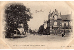 Chartres Rue Jehan De Beauce Et La Gare - Chartres