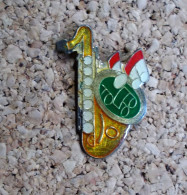 Pin's - Saxophone Doré - Musique