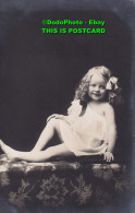 R455586 Girl. A. L. Series. Old Photography. Postcard - Monde