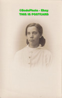 R455589 Woman. Portrait. Old Photography. Postcard - Monde