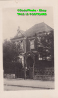 R455632 Unknown Place. House. Old Photography. Postcard - Welt