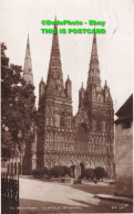 R455643 The West Front. Lichfield Cathedral. D2. Walter Scott. RP. 1937 - Monde