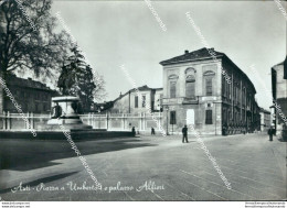 Bb221  Cartolina Asti Citta' Piazza Umberto I E Palazzo Alfieri - Asti