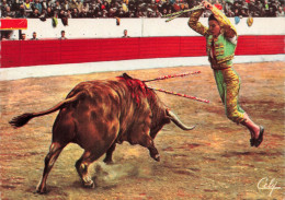 JEUX - Torero - Giron - Une Belle Paire De Banderilles - Carte Postale - Autres & Non Classés