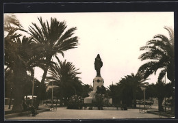 AK Malta, The Avenue Florian & Monument  - Malte