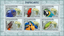 ( 250 36) - 2007- MOZAMBIQUE - PARROTS                6V  MNH** - Parrots