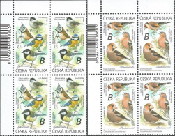 1067 - 8 Czech Republic Paridae Fringilla 2020 Goldfinch Chaffinch Hawfinch Marsh Tit Crested Tit Great Tit Blue Tit - Zangvogels