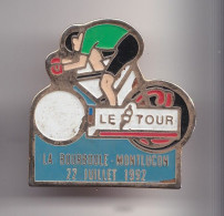 Pin's Cyclisme Vélo Le Tour La Bourboule Montluçon 22  Juillet 1992 Réf 7172 - Radsport