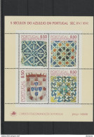 PORTUGAL 1981 AZULERO  Yvert BF 34, Michel Block 33  NEUF** MNH Cote Yv 7,50 Euros - Blokken & Velletjes