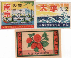 China - 3 Matchbox Labels, Construction, Bus, Flower, The Sea - Luciferdozen - Etiketten